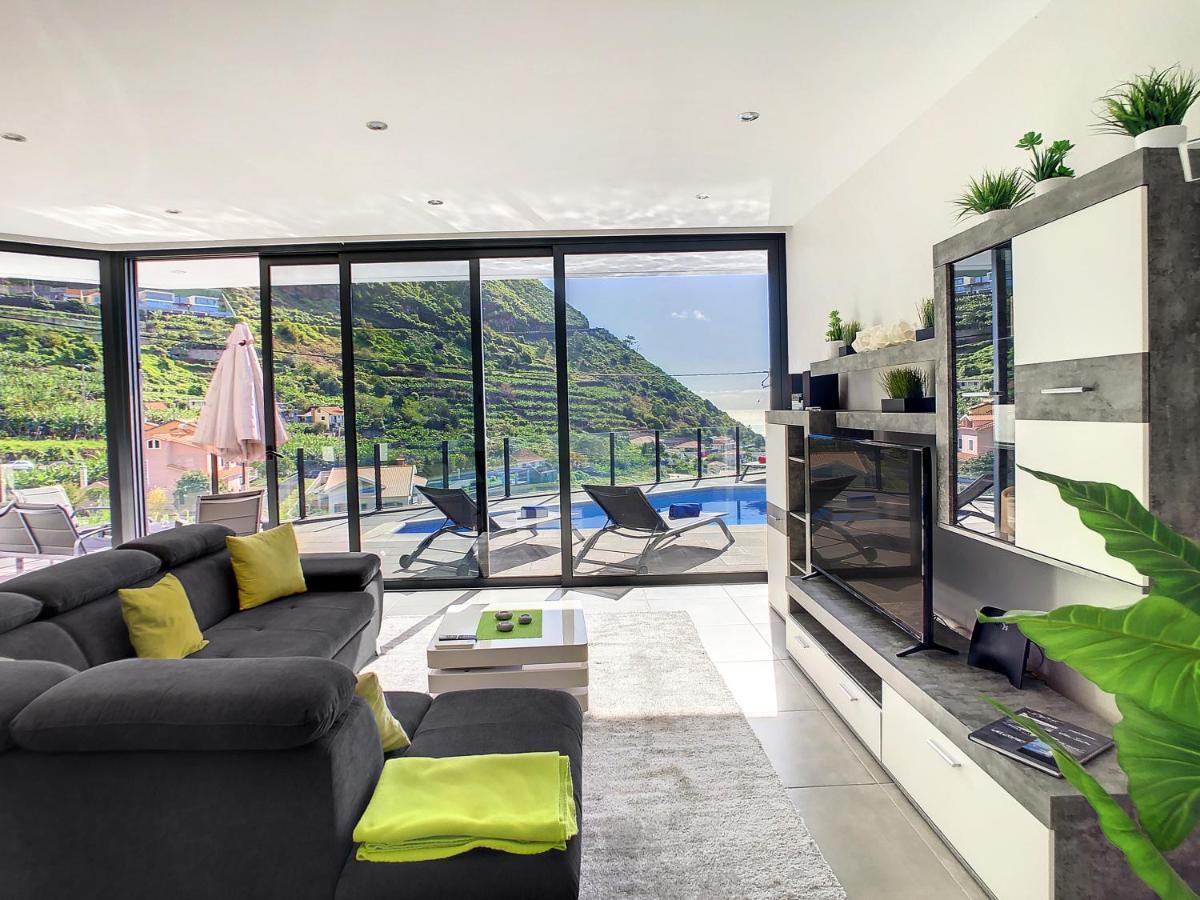 Villa Stella By Lovelystay Arco da Calheta  Exteriör bild