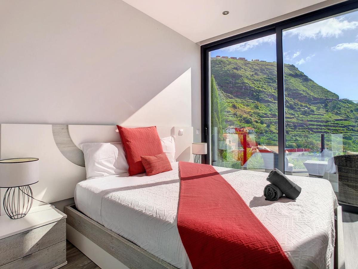 Villa Stella By Lovelystay Arco da Calheta  Exteriör bild
